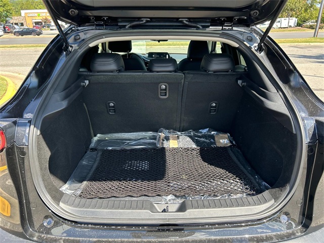2025 Mazda CX-30 2.5 S Preferred photo 17