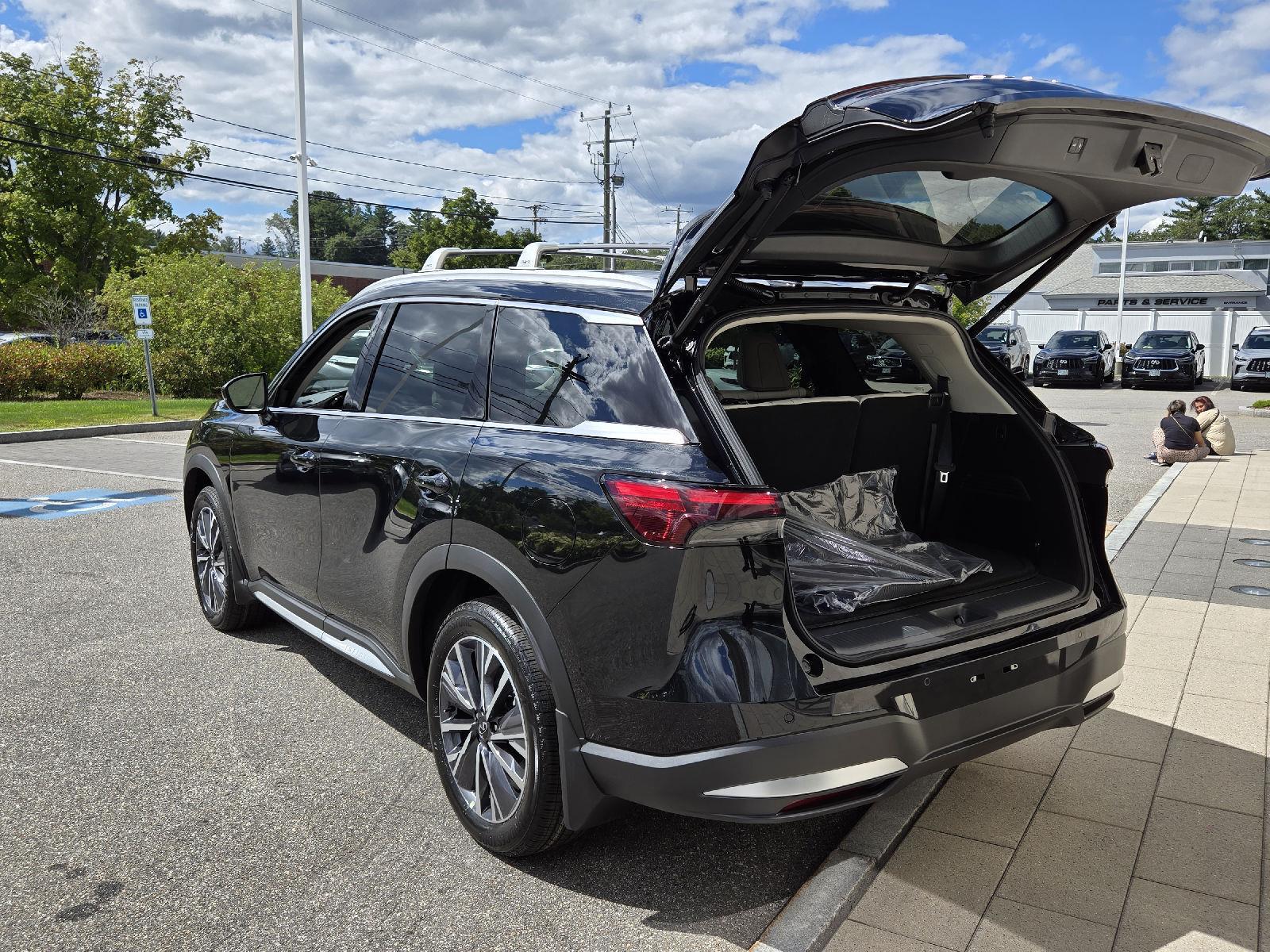 2026 Infiniti QX60 Luxe AWD photo 17
