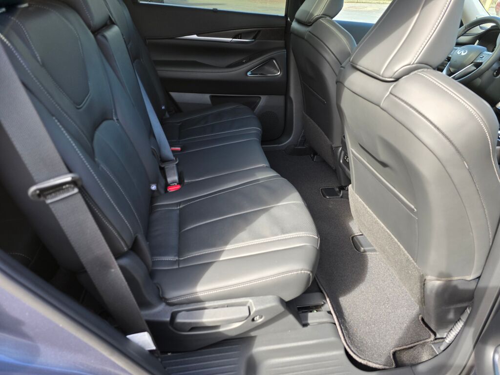 2025 Infiniti QX60 Sensory AWD photo 13