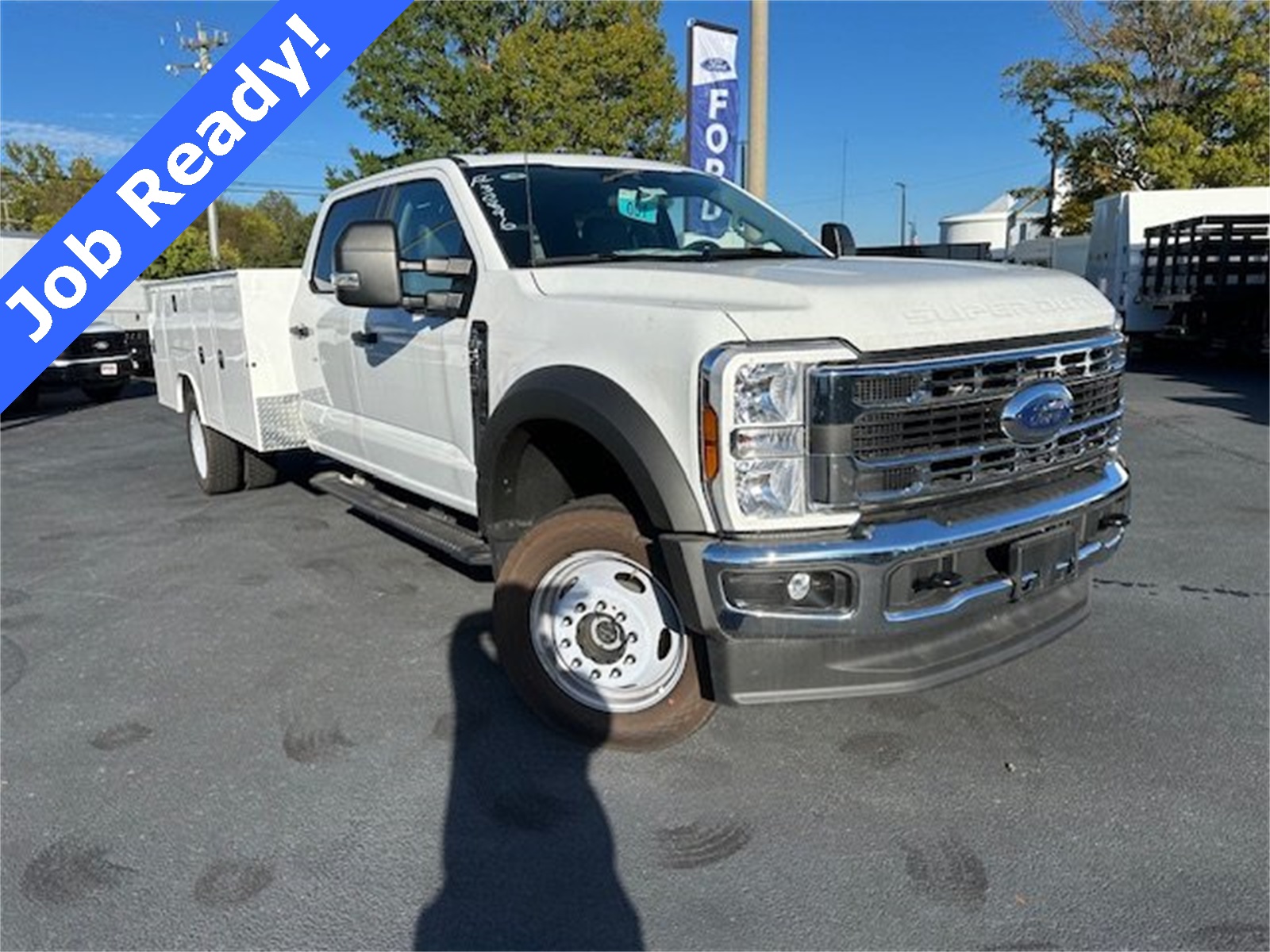 2024 Ford F-550 Super Duty Chassis Cab XL's photo