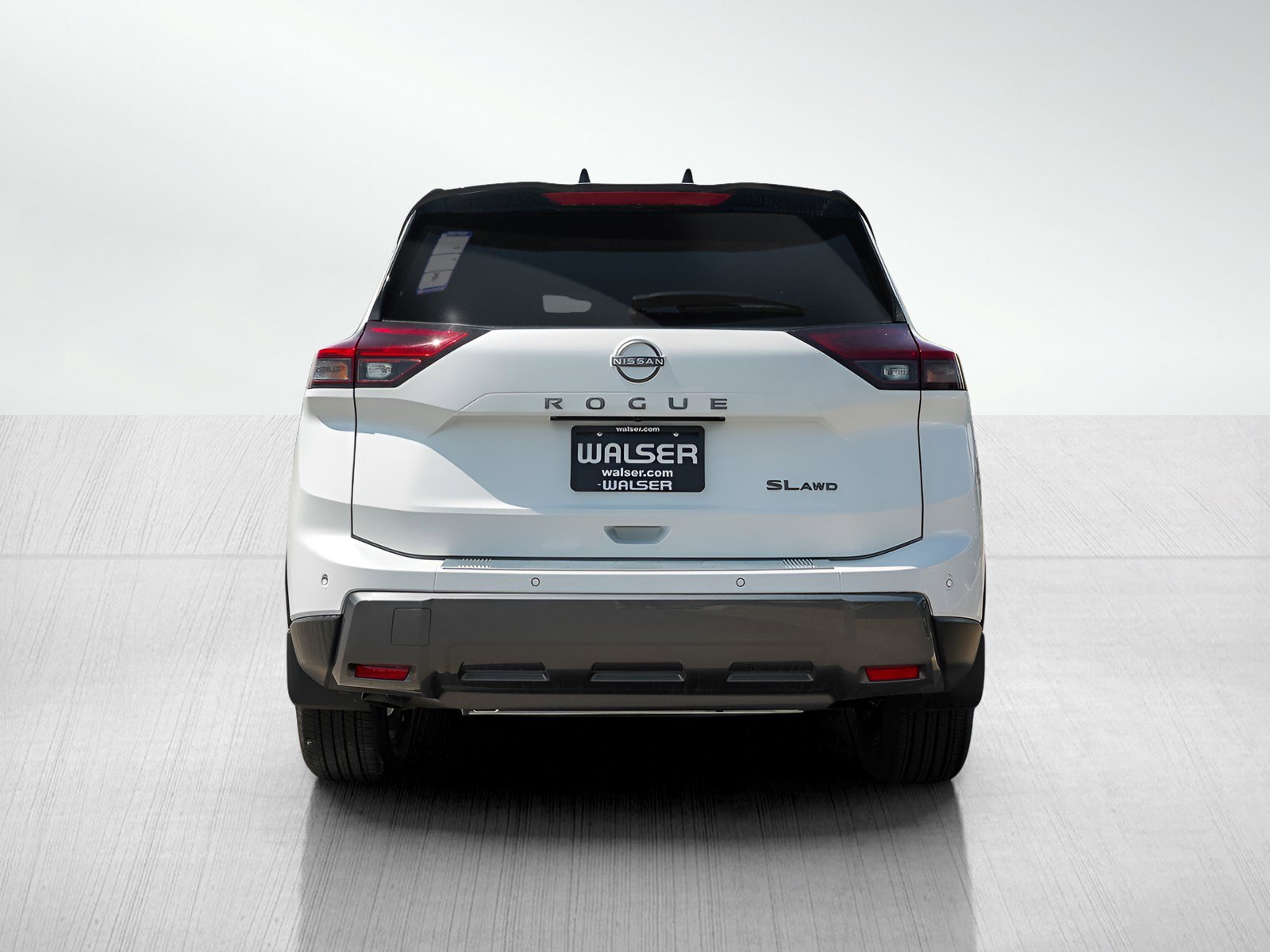 2025 Nissan Rogue SL photo 3