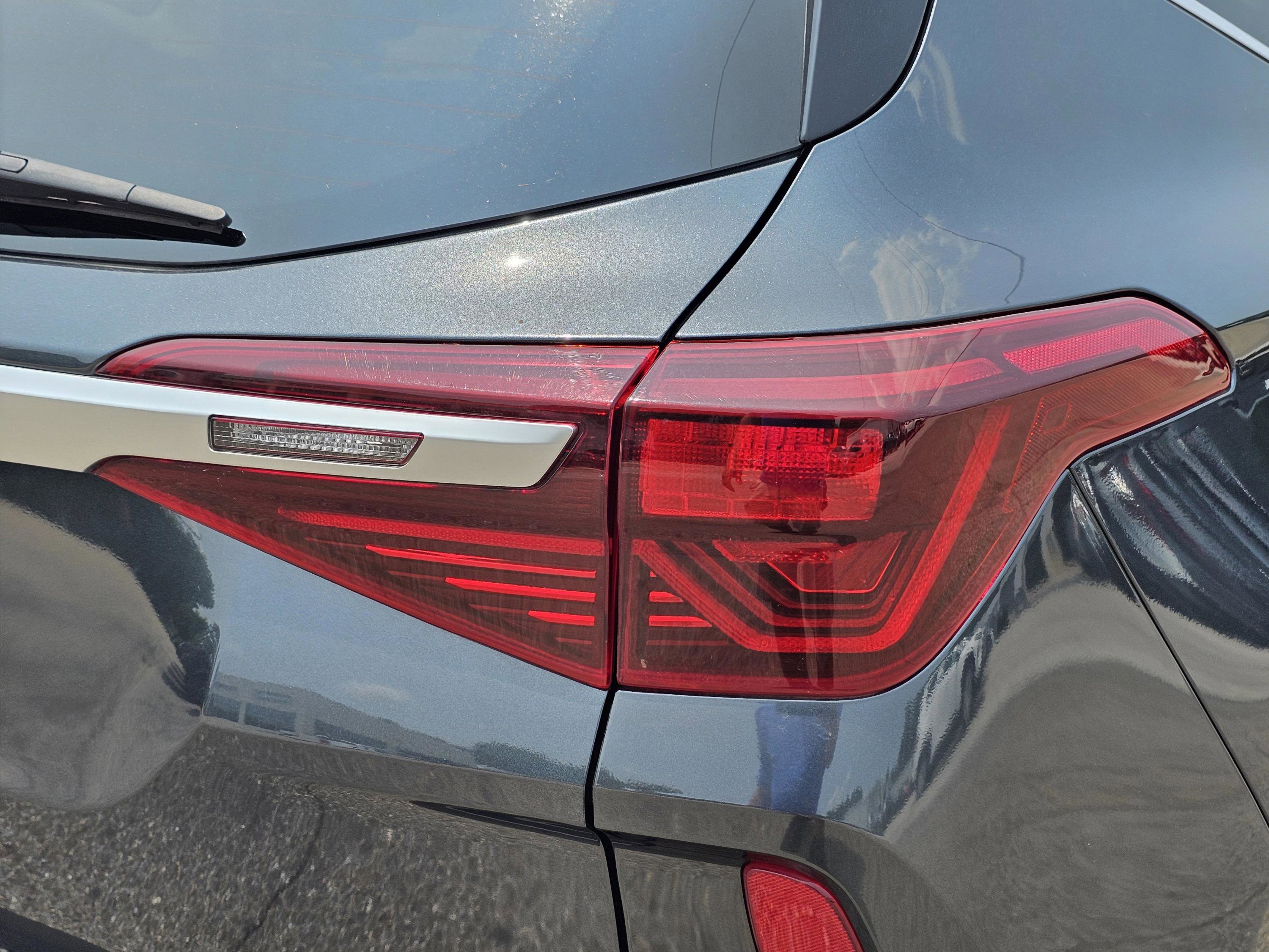 2023 Kia Seltos SX photo 6