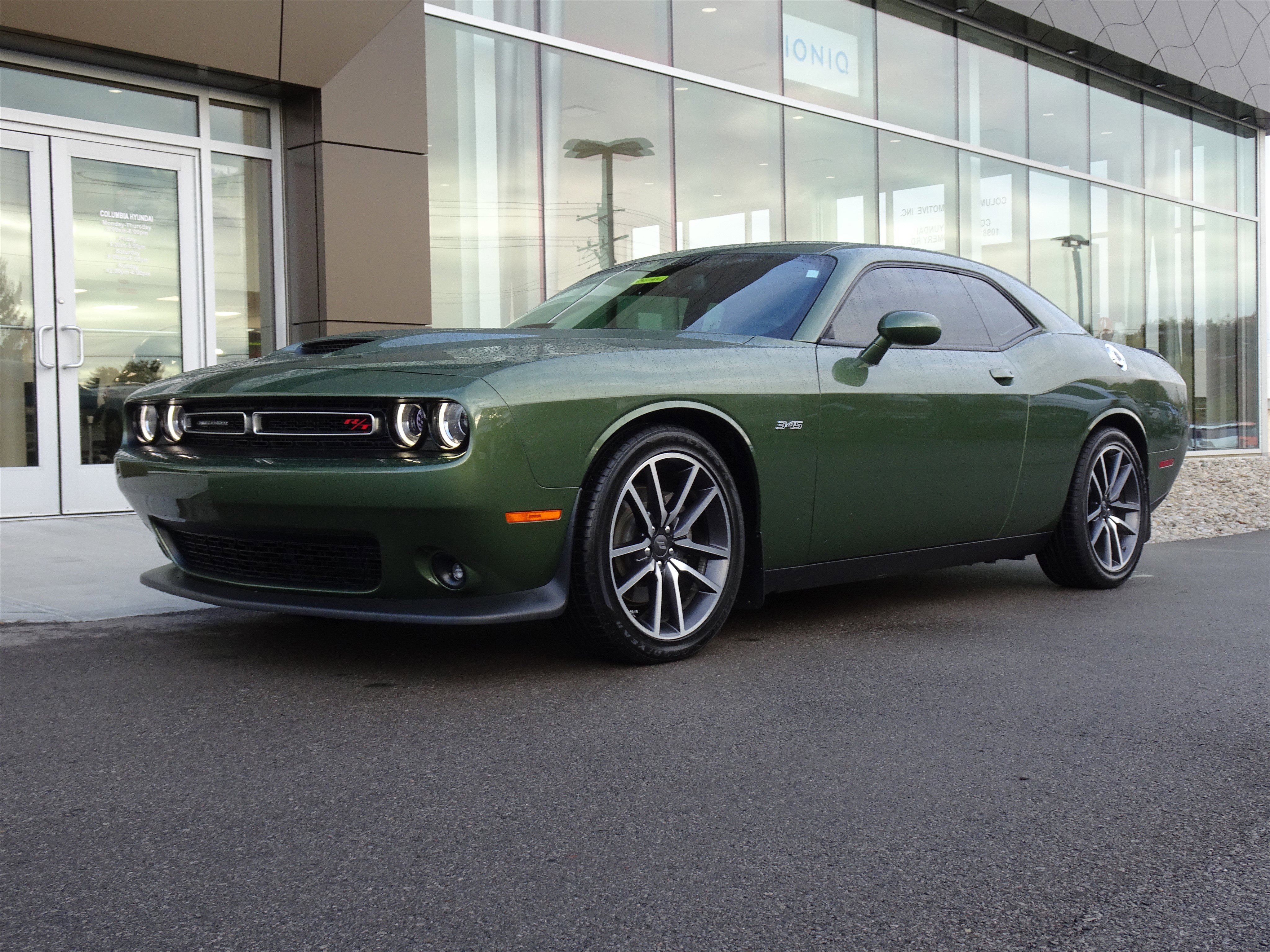 2023 Dodge Challenger R/T's photo