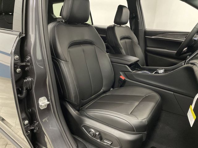 2025 Jeep Grand Cherokee Limited photo 28