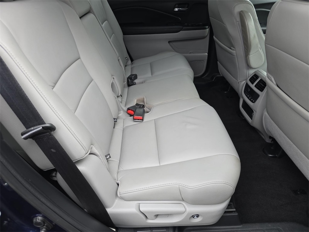 2019 Honda Pilot EX-L photo 20