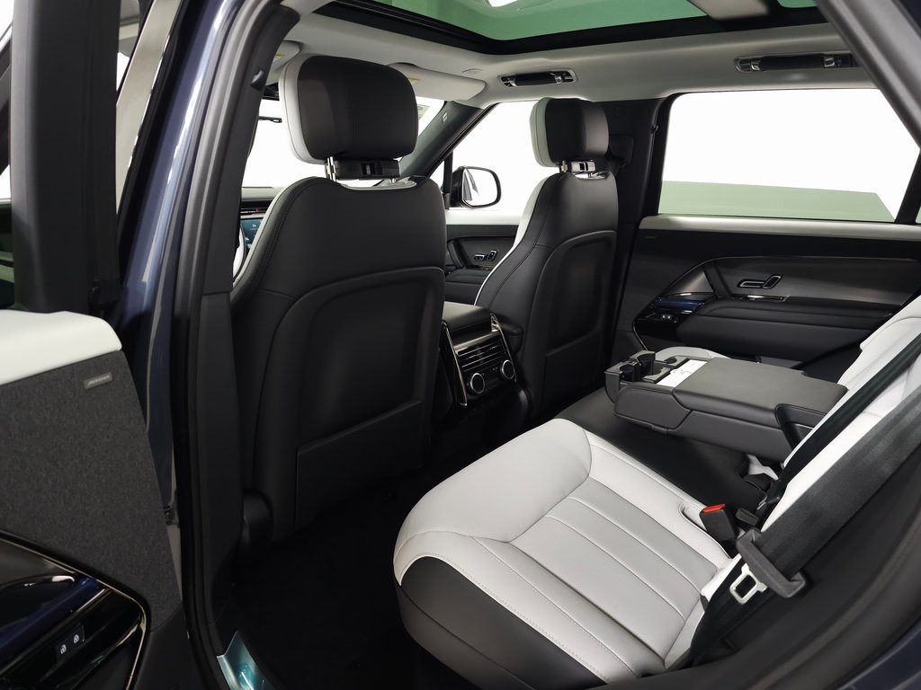 2025 LAND ROVER RANGE ROVER SPORT - Image 33