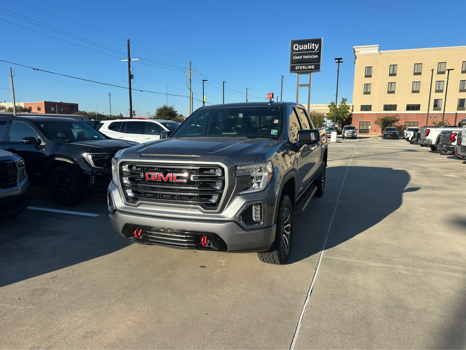 2021 GMC Sierra 1500 AT4's photo