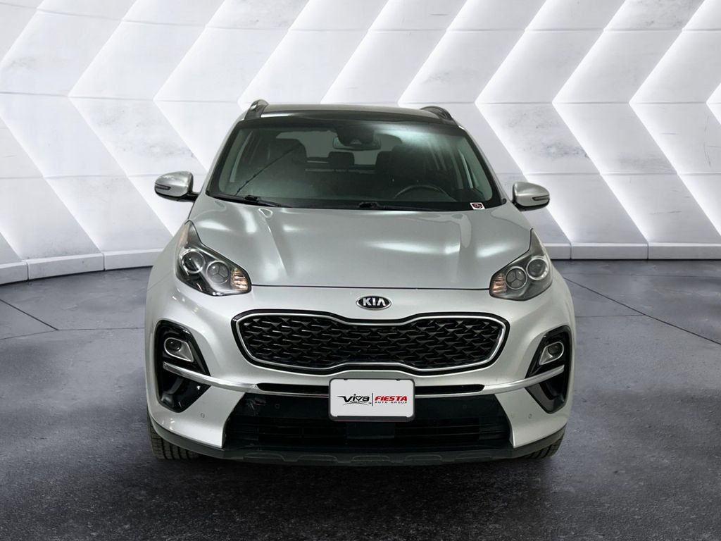 2021 Kia Sportage EX photo 2