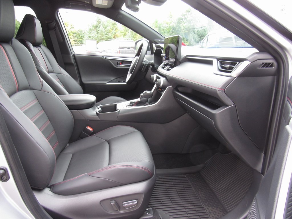 2025 Toyota RAV4 Prime XSE Premium photo 15