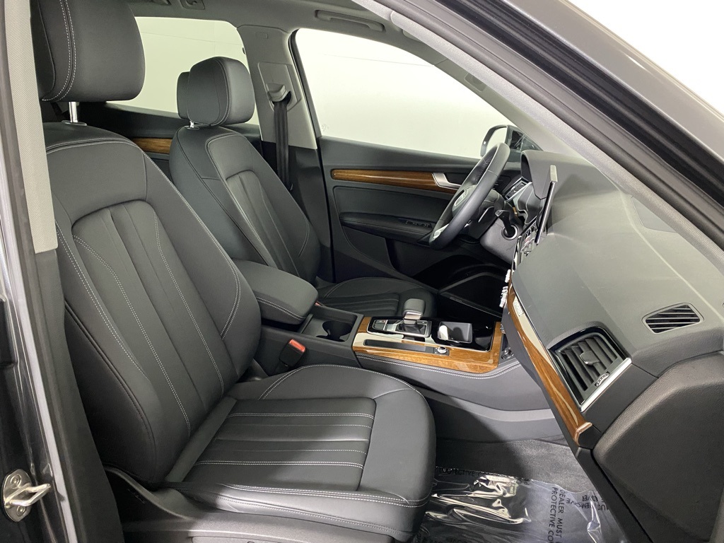 2023 Audi Q5 45 S line Premium photo 26