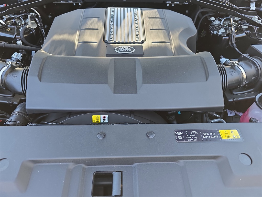 2025 Land Rover Defender 110 V8 photo 29