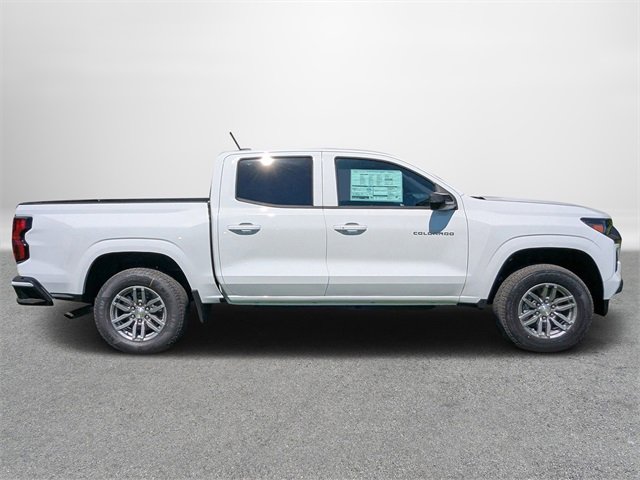 2026 Chevrolet Colorado LT photo 3