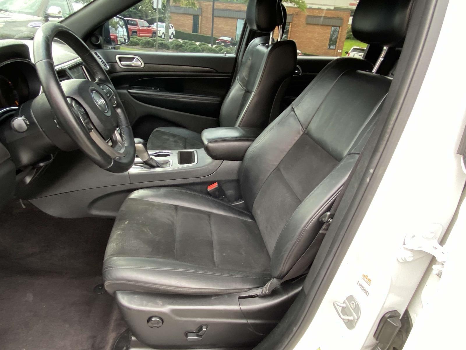 2018 Jeep Grand Cherokee Altitude photo 4