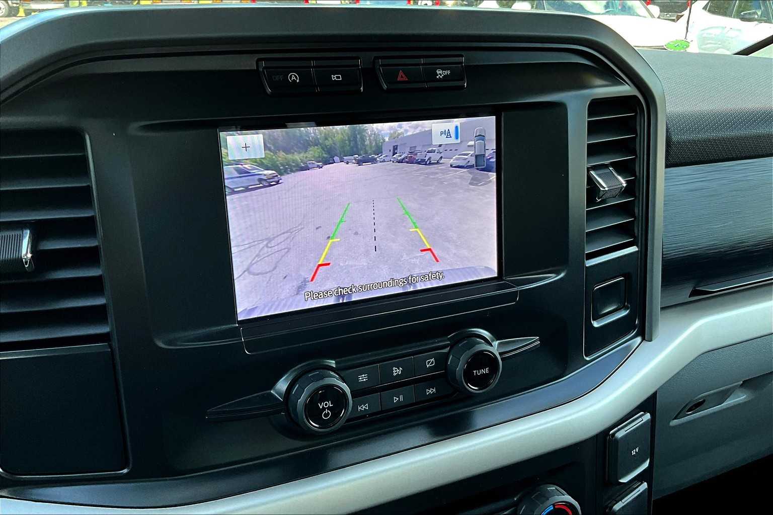 2021 Ford F-150 XLT photo 18