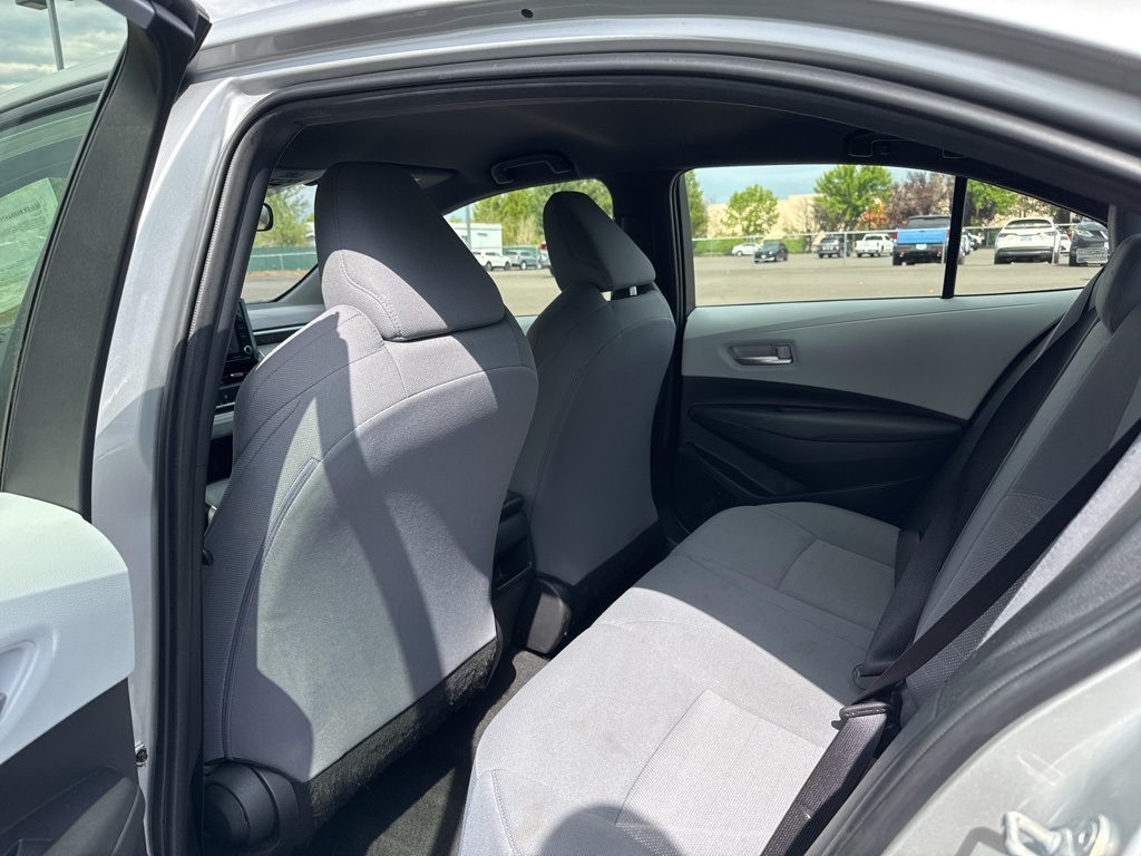 2022 Toyota Corolla SE photo 17