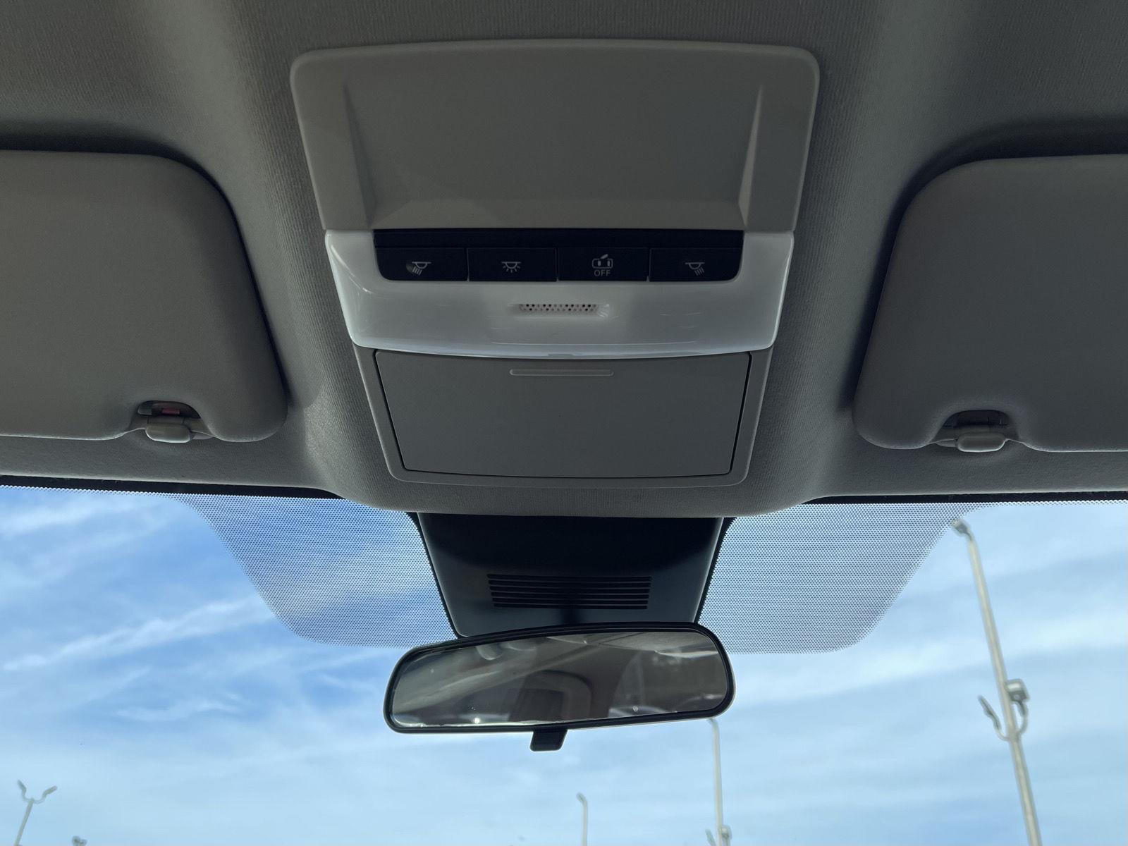 2022 Nissan Sentra SV photo 10