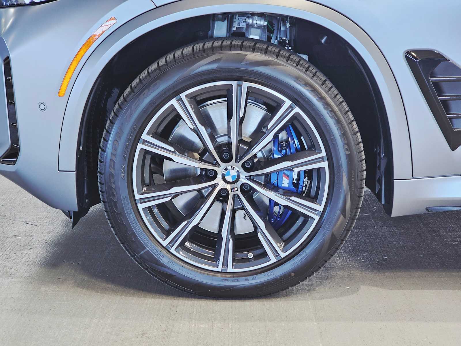 2026 Bmw X5 M60i photo 8
