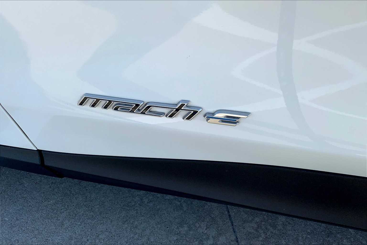 2024 Ford Mustang Mach-E Select photo 24