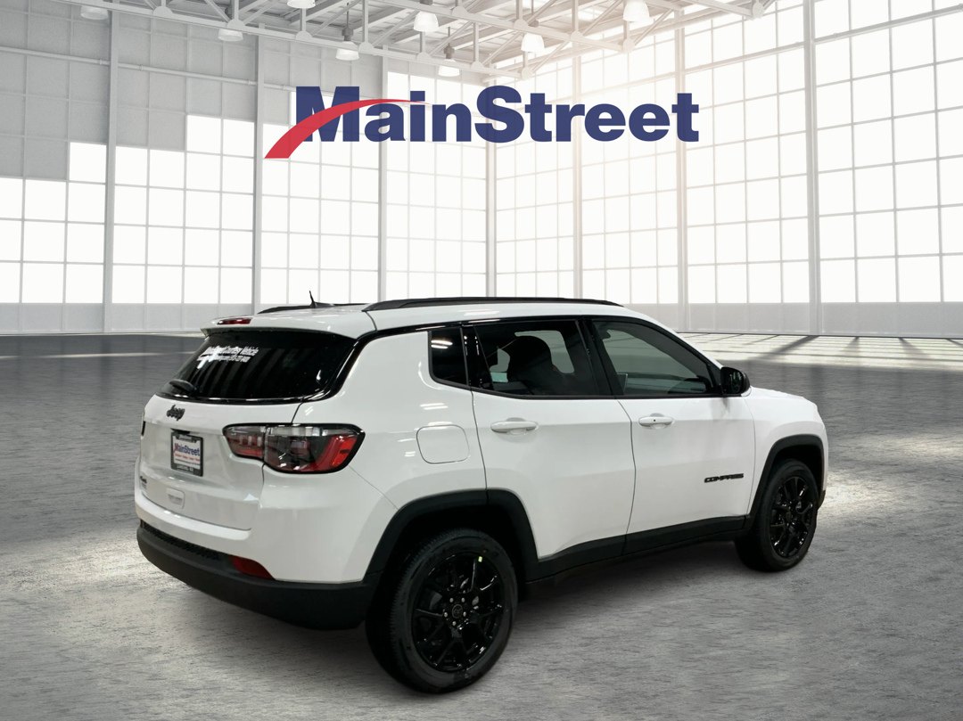 2026 Jeep Compass Latitude Altitude photo 2