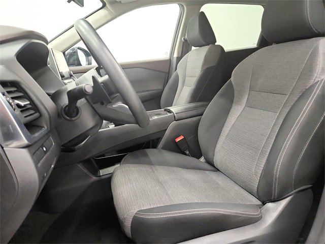 2023 Nissan Rogue SV photo 17
