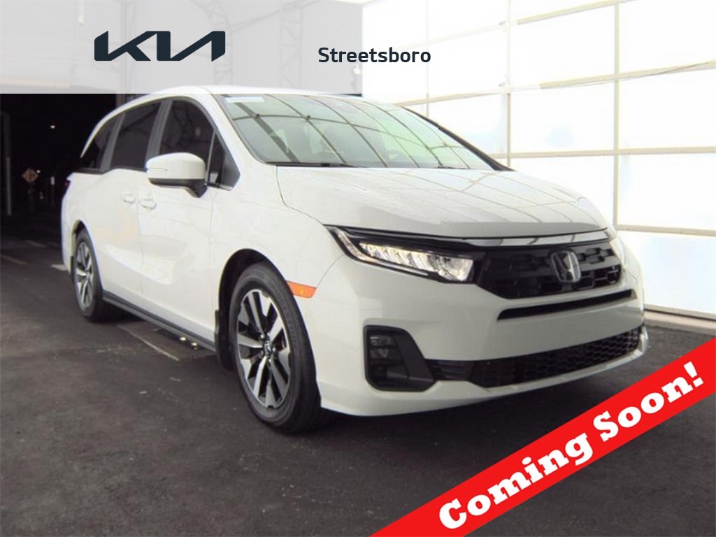 2025 Honda Odyssey EX-L's photo