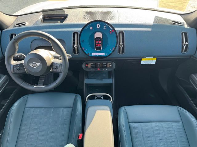 2025 Mini Countryman photo 14