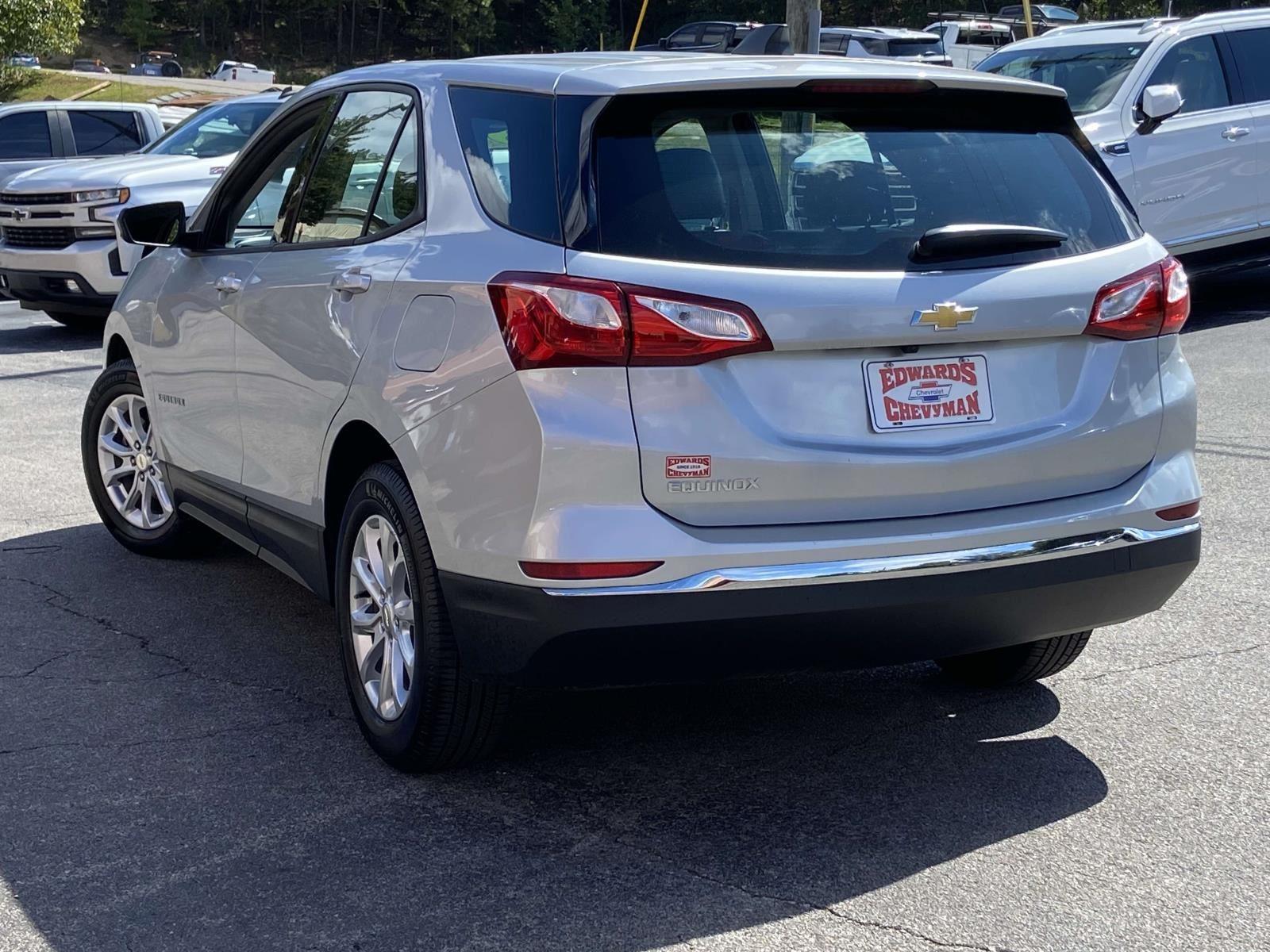 2018 Chevrolet Equinox LS photo 22