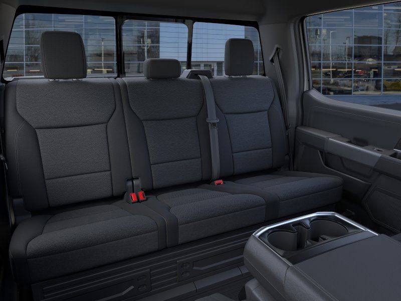 2025 Ford F-150 XLT photo 10