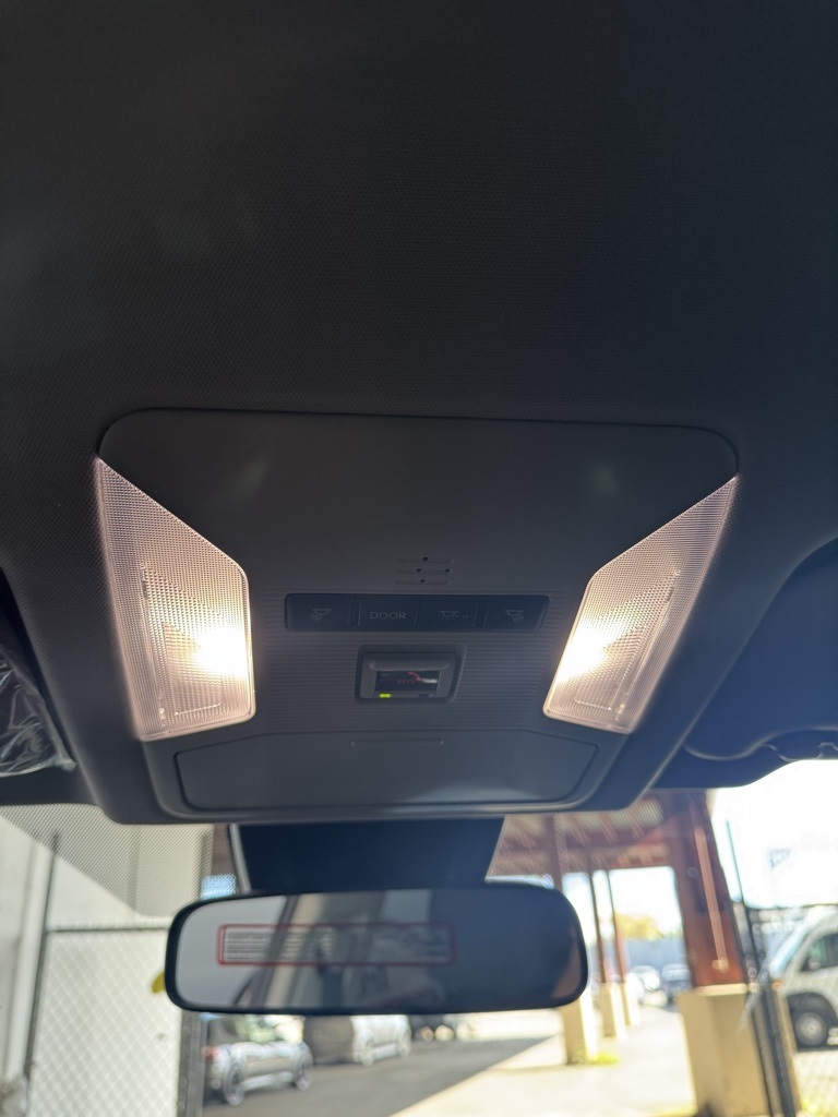2025 Toyota RAV4 LE photo 38