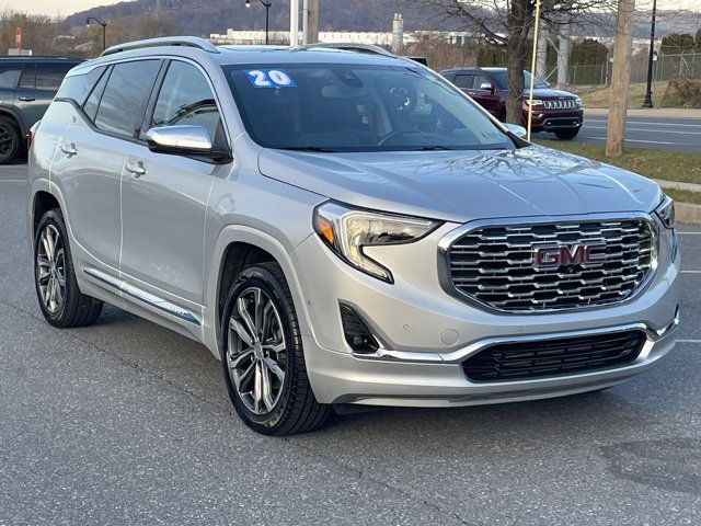 2020 GMC Terrain Denali's photo