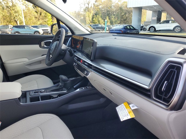 2025 Kia Sorento S photo 30