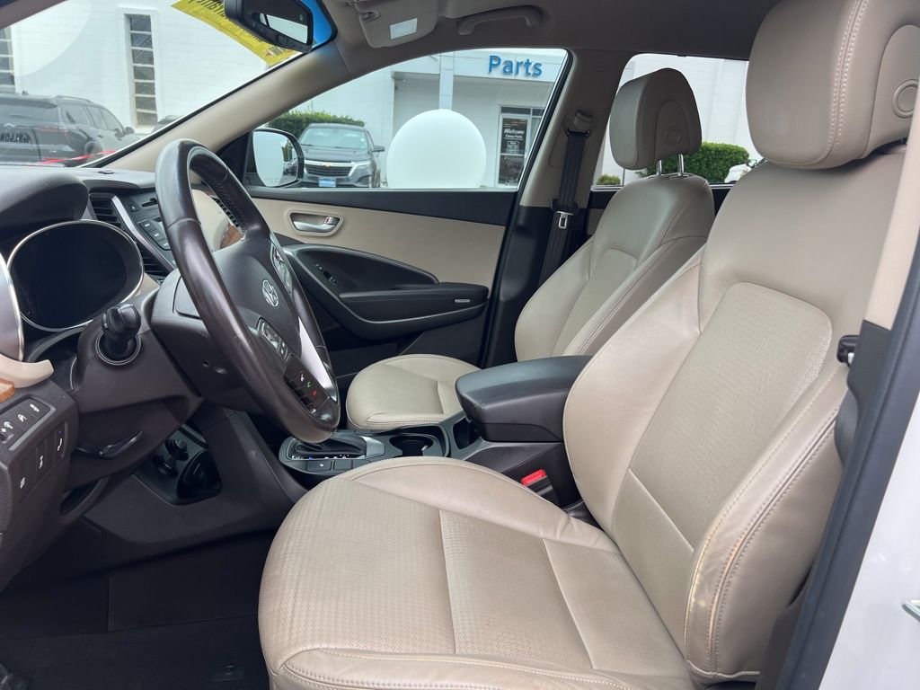 2014 Hyundai Santa Fe Limited photo 9