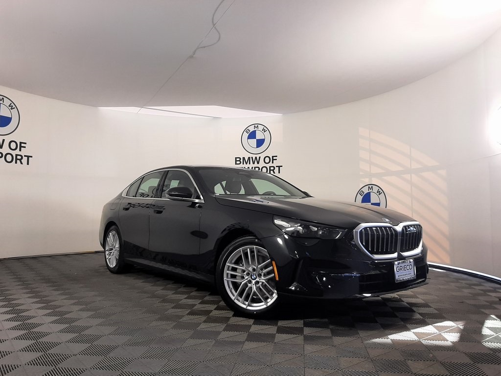 2025 Bmw 530i xDrive photo 2
