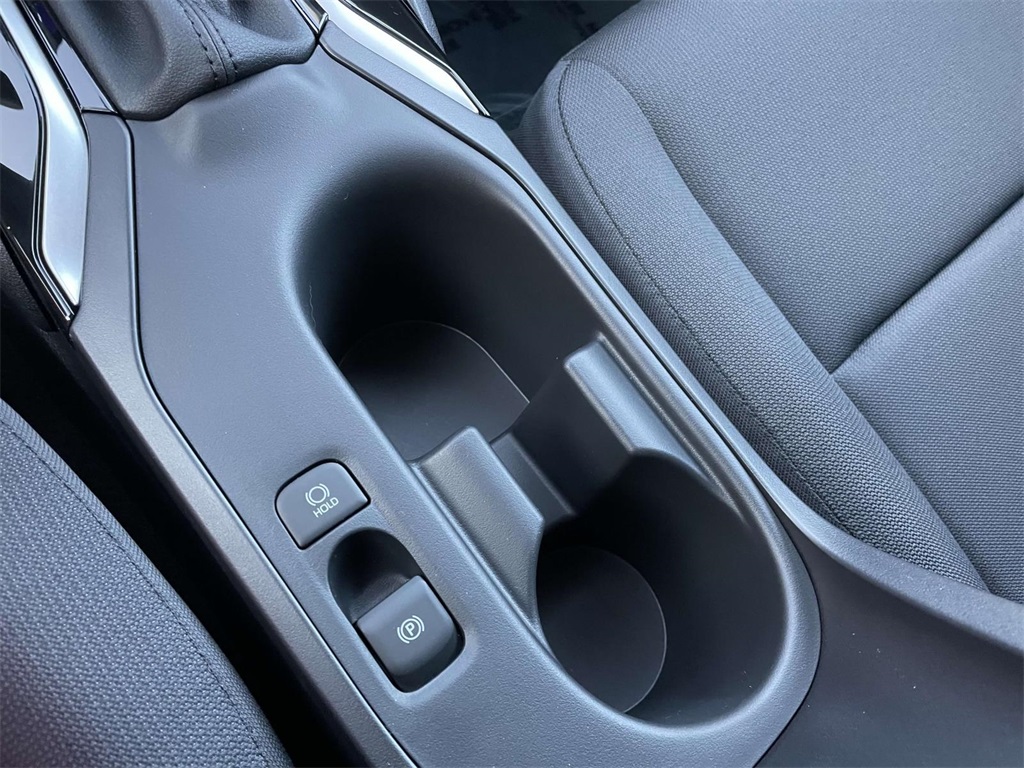 2025 Toyota Corolla LE photo 30