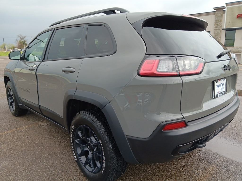 2022 Jeep Cherokee X photo 4