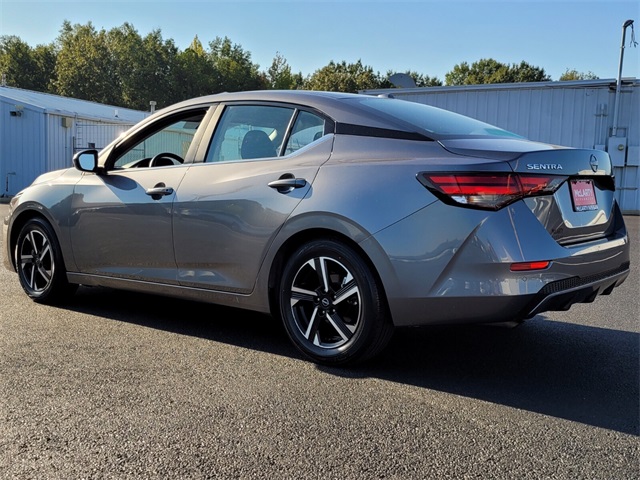 2024 Nissan Sentra SV photo 5