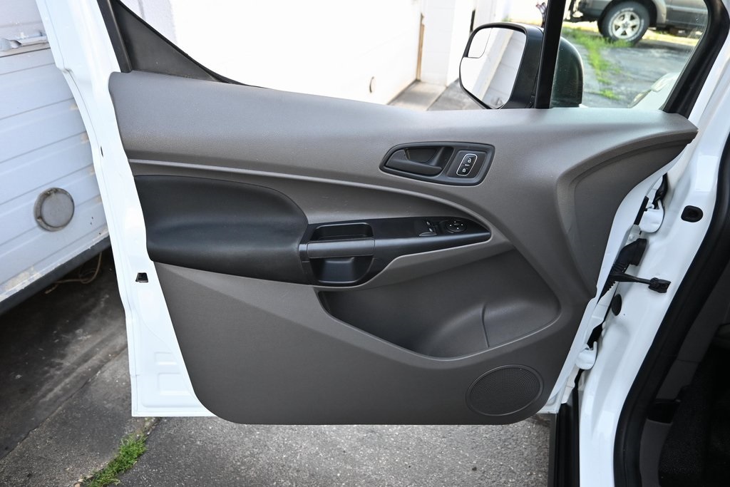 2022 Ford Transit Connect XL photo 17