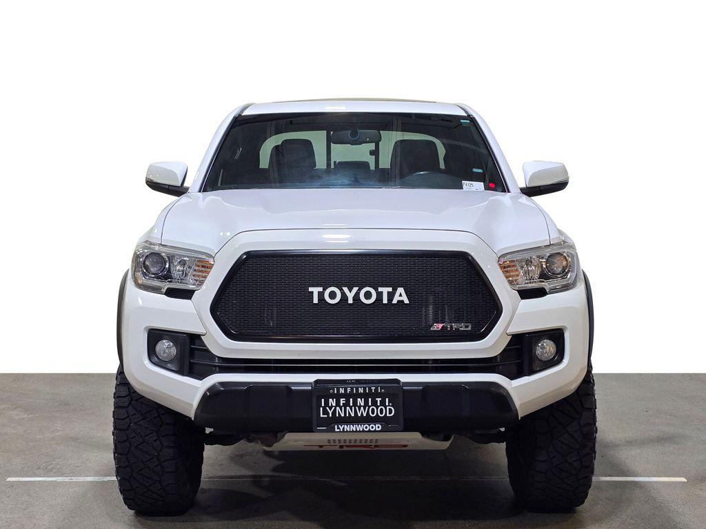 2016 Toyota Tacoma SR5 Sport TRD Pro photo 2