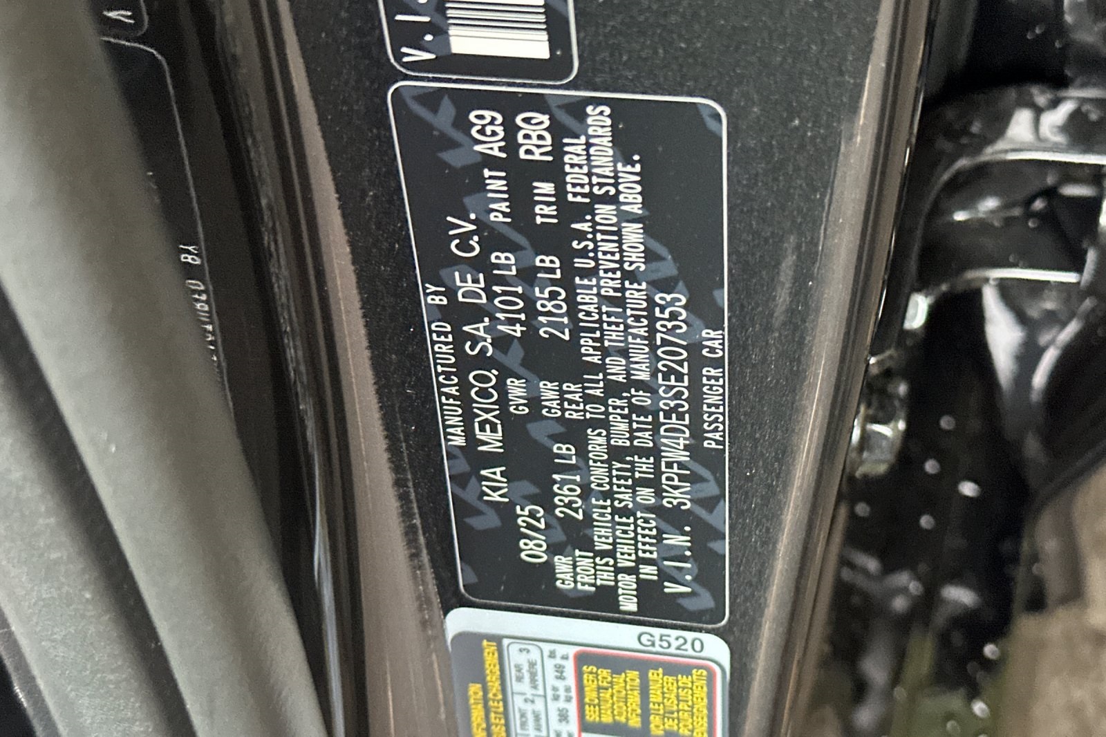 2025 Kia K4 GT-Line photo 18