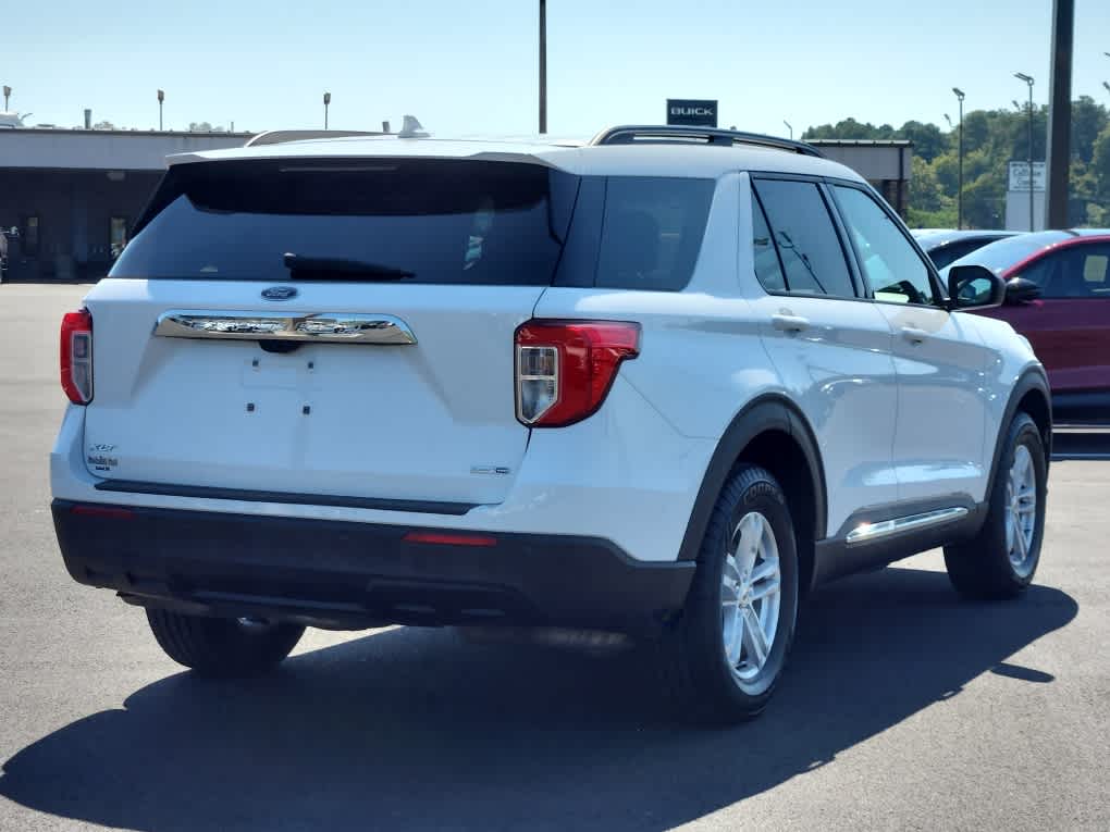 2020 Ford Explorer XLT photo 3