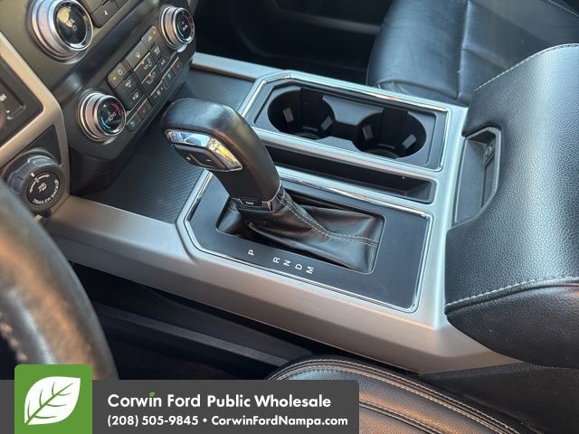 2020 Ford F-150 Lariat photo 25