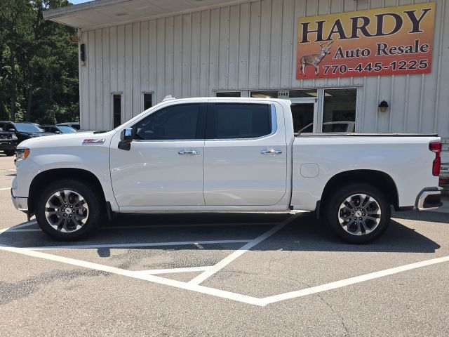 2023 Chevrolet Silverado 1500 LTZ photo 2