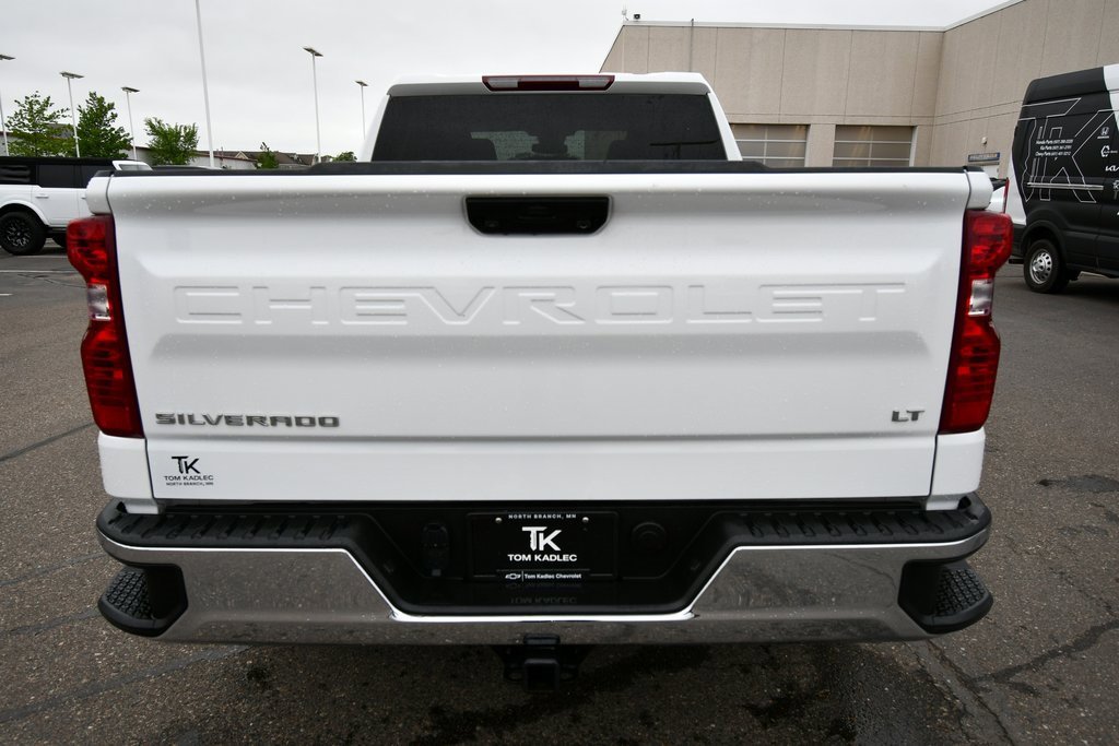 2023 Chevrolet Silverado 1500 LT photo 6