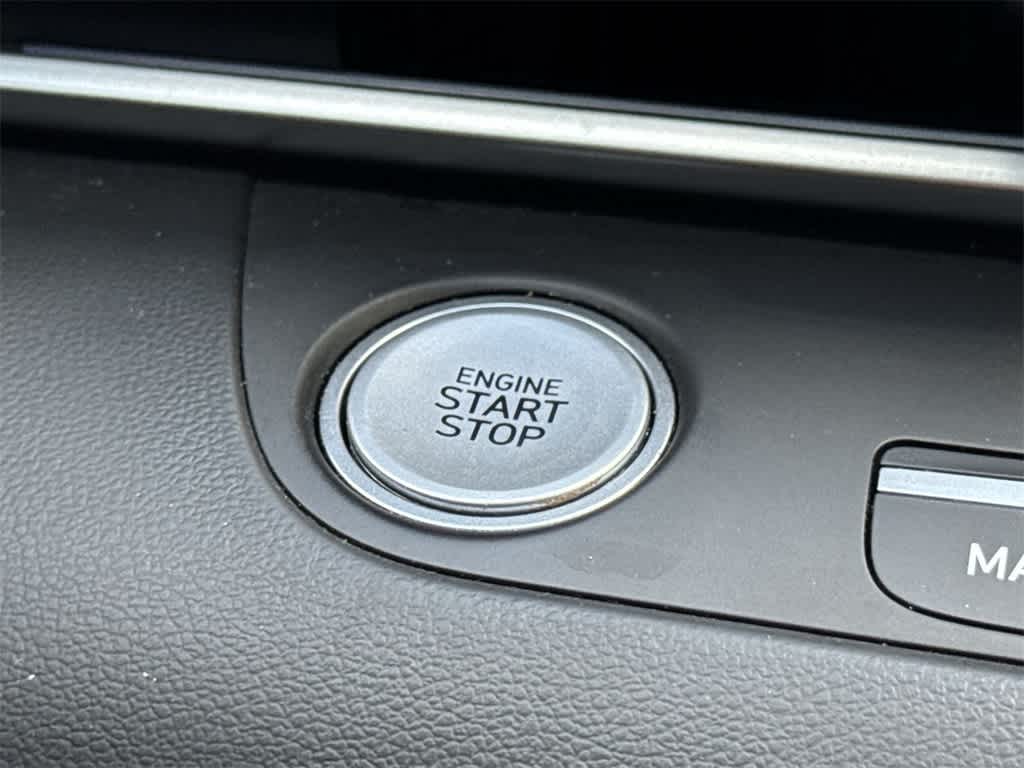 2024 Hyundai Elantra SEL photo 15