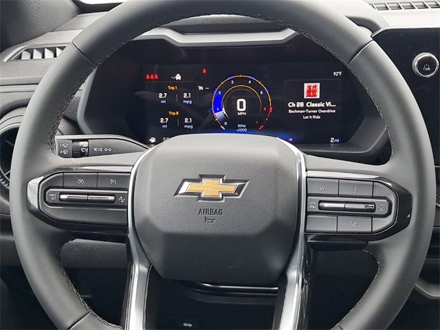 2025 Chevrolet Colorado LT photo 13