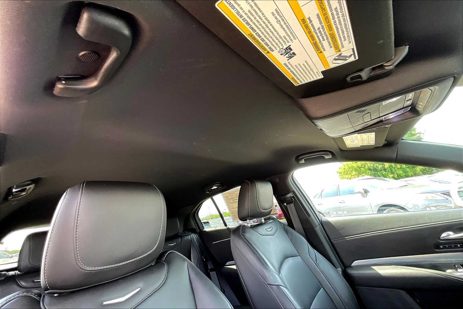 2019 Cadillac XT4 Premium Luxury photo 12