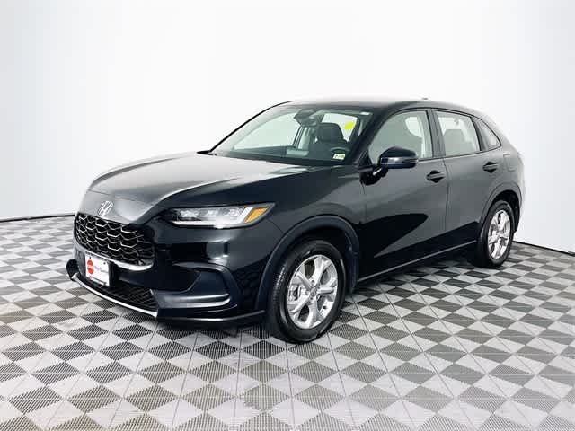 2025 Honda HR-V LX photo 3