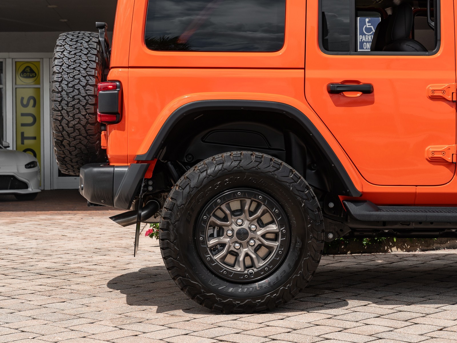 2023 Jeep Wrangler Rubicon 392 photo 29