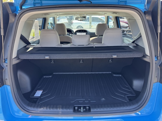 2023 Kia Soul EX photo 8