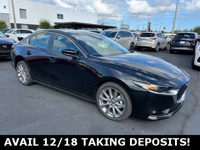 2025 Mazda Mazda3 Preferred's photo